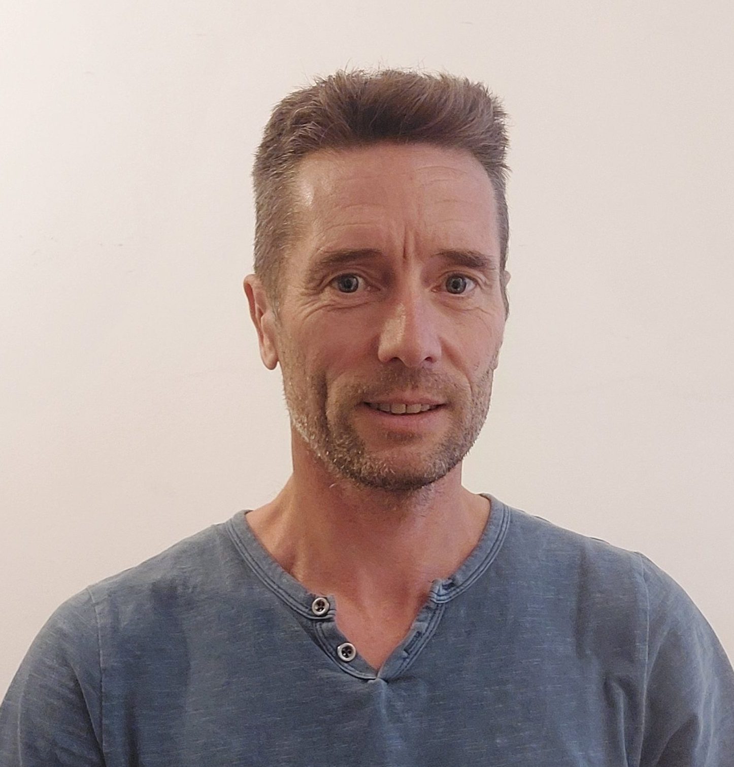 Cyrill Coloma, Magnétiseur et coupeur de feu à Chambéry en Savoie.